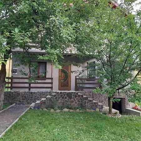 Holiday home затишна оселя Kelechin
