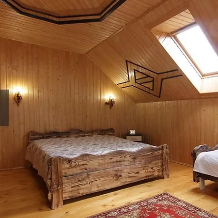 затишна оселя Kelechin