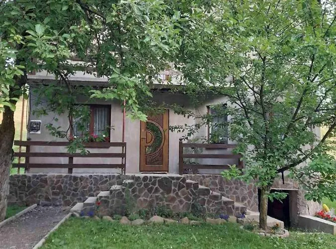 Vakantiehuis затишна оселя Kelechin